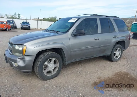 2009 Chevrolet Trailblazer Lt z USA, uszkodzony, nr VIN 1GNDT33S392101677
